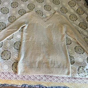 NWOT Oatmeal LOFT Sweater